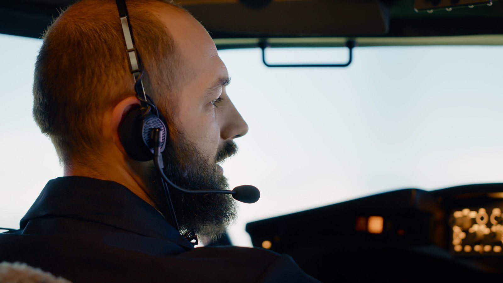 Melhores Rádios para Escuta de Aviação: Encontre o Perfeito para Você